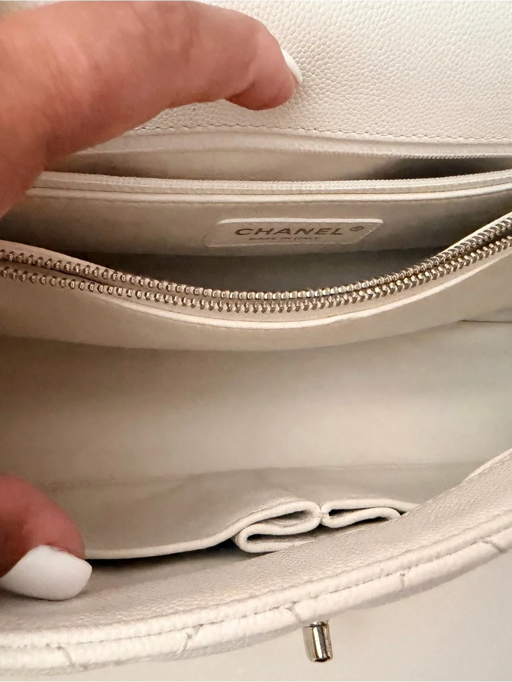CHANEL classic quilted